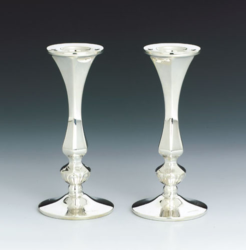 Candlestick 1030